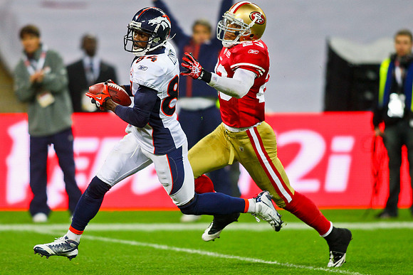 Denver Broncos vs. San Francisco 49ers im Wembley Stadion, London am 31. Oktober 2010