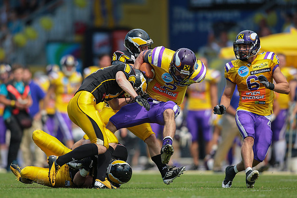 VIK_vs_ADL_2012_013