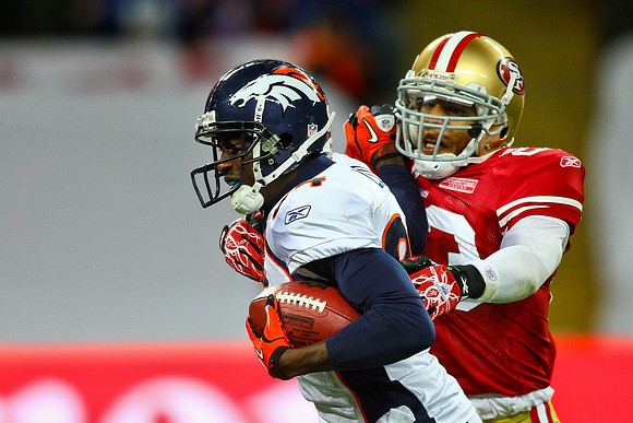 Denver Broncos vs. San Francisco 49ers im Wembley Stadion, London am 31. Oktober 2010