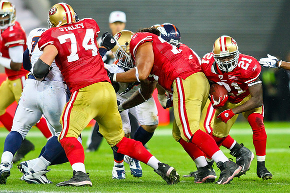 Denver Broncos vs. San Francisco 49ers im Wembley Stadion, London am 31. Oktober 2010
