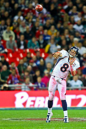Denver Broncos vs. San Francisco 49ers im Wembley Stadion, London am 31. Oktober 2010