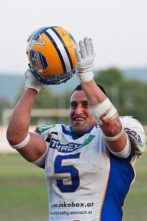 Dragons vs. Giants, 2.5.2009, Korneuburg, 16:34