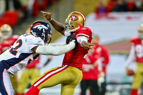 Denver Broncos vs. San Francisco 49ers im Wembley Stadion, London am 31. Oktober 2010
