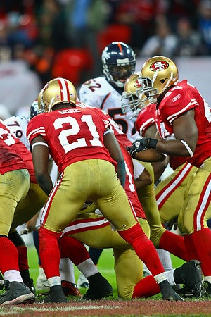 Denver Broncos vs. San Francisco 49ers im Wembley Stadion, London am 31. Oktober 2010